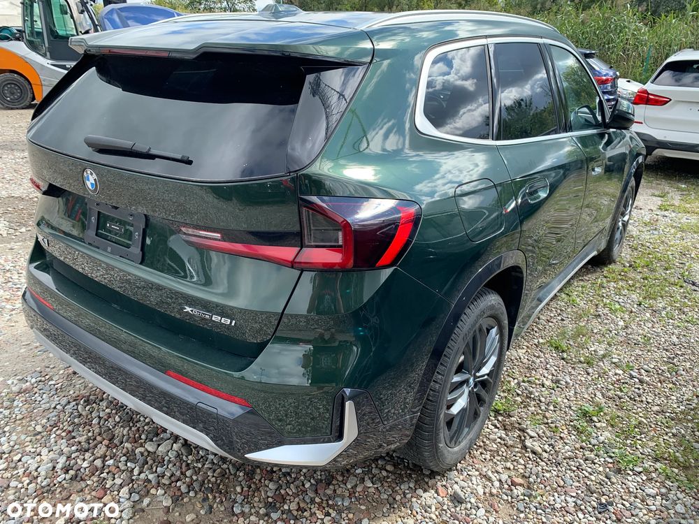 BMW X1 - 13