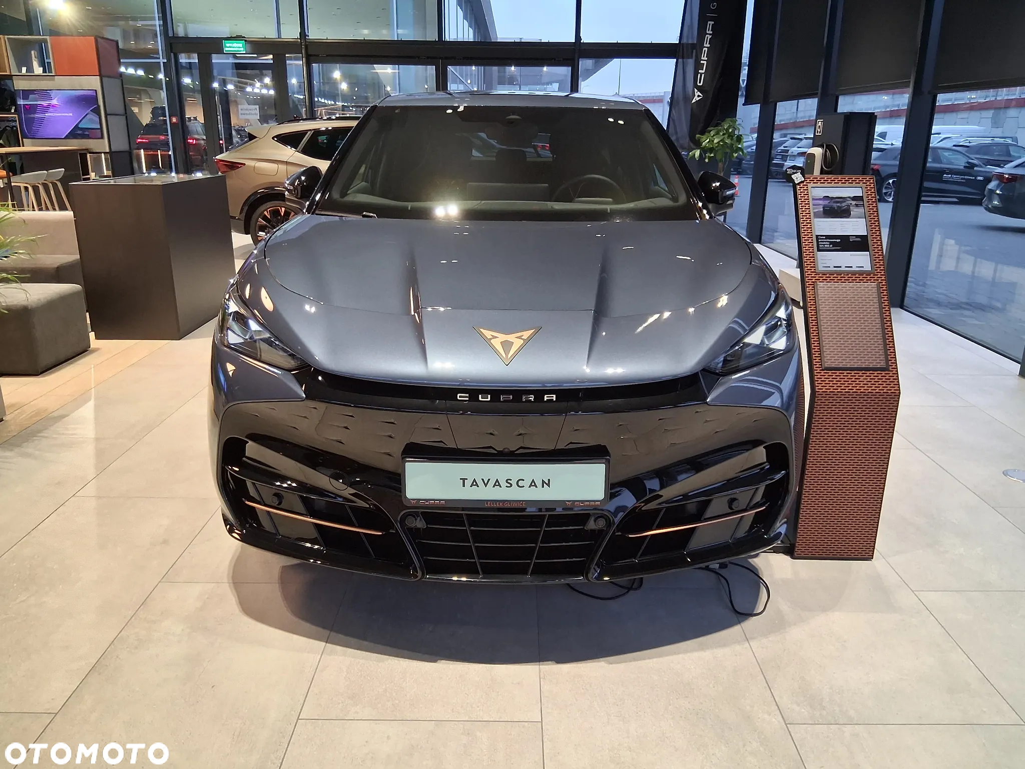 Cupra Tavascan 82kWh 4Drive VZ - 2