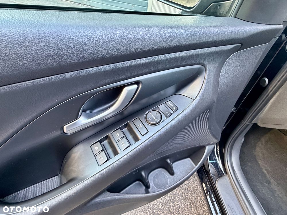 Hyundai i30 1.6 CRDI DCT EDITION 30+ - 18