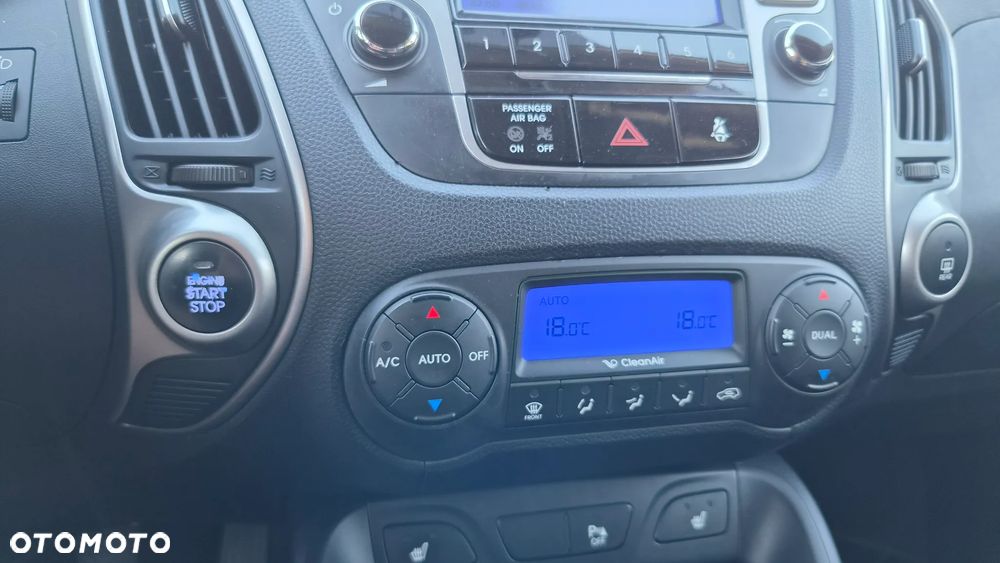 Hyundai ix35 2.0 CRDi Premium 2WD - 11