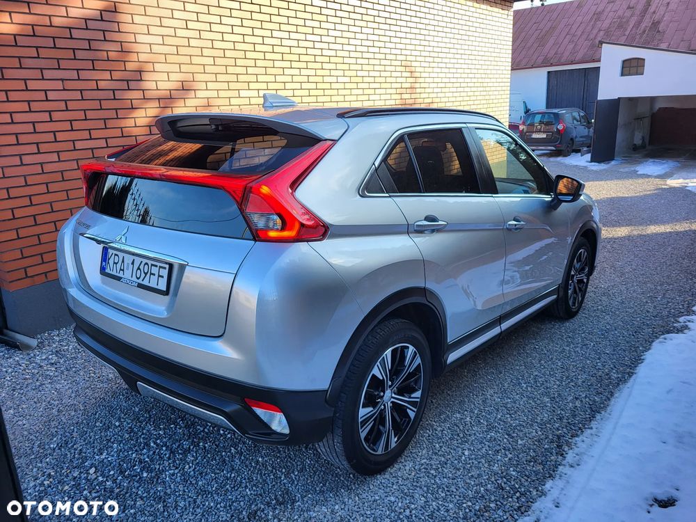 Mitsubishi Eclipse Cross 1.5 T-MIVEC 2WD CVT Diamant+ - 3