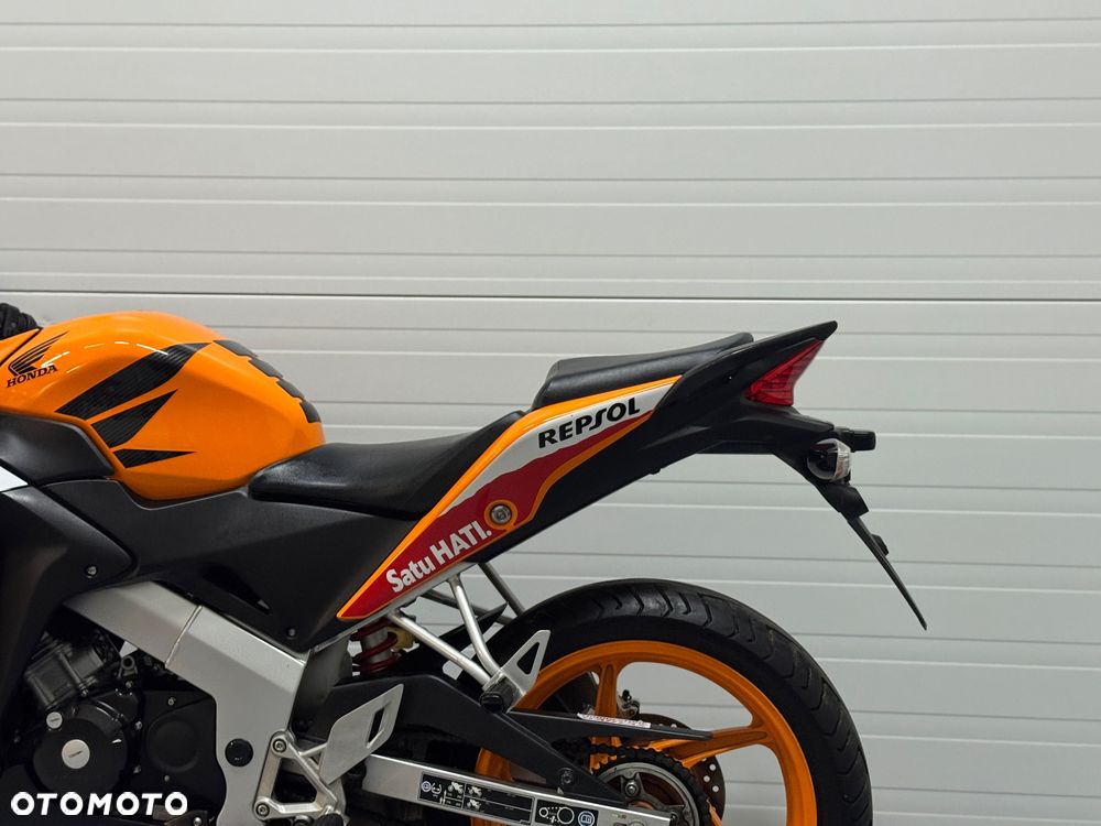 Honda CBR - 12