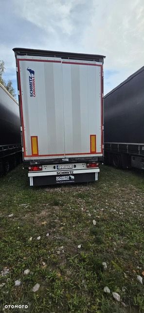 Mercedes-Benz Actros - 13