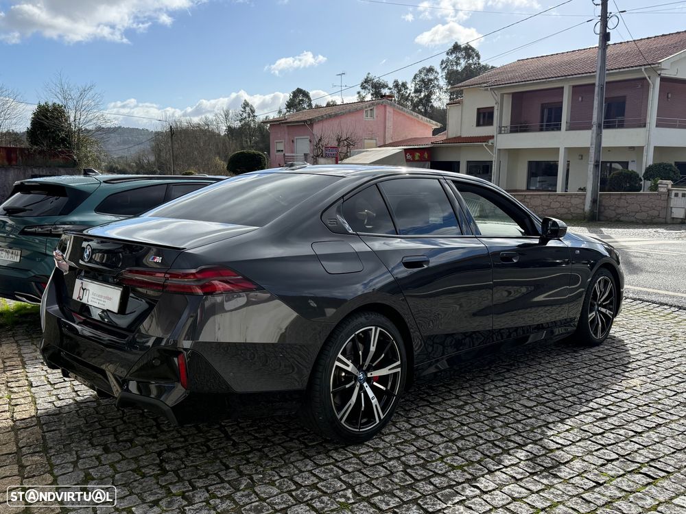 BMW 530 e Pack Desportivo M Pro - 3