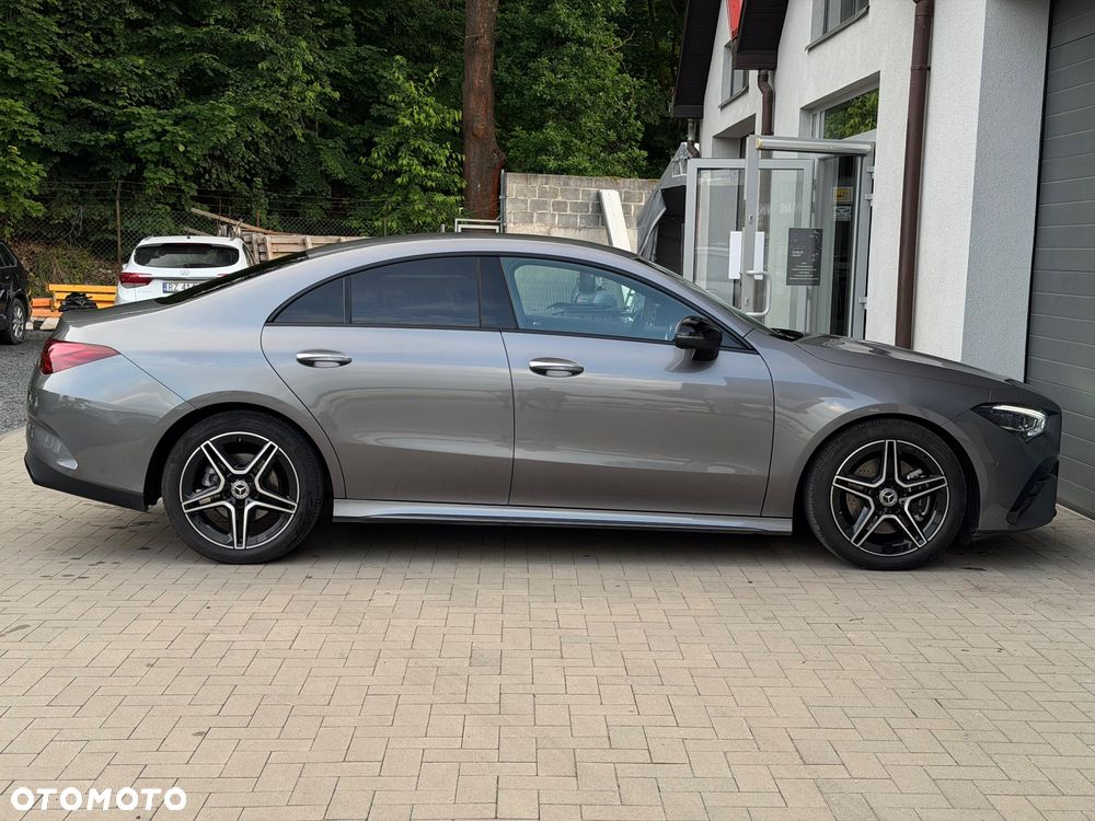Mercedes-Benz CLA 220 AMG Line 7G-DCT - 4