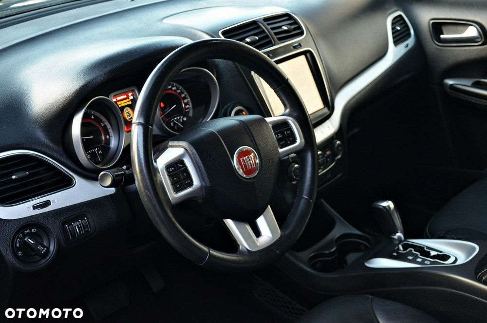 Fiat Freemont - 16