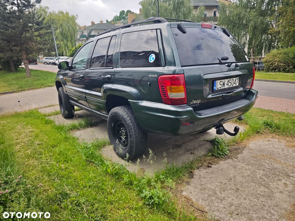 Jeep Grand Cherokee - 4