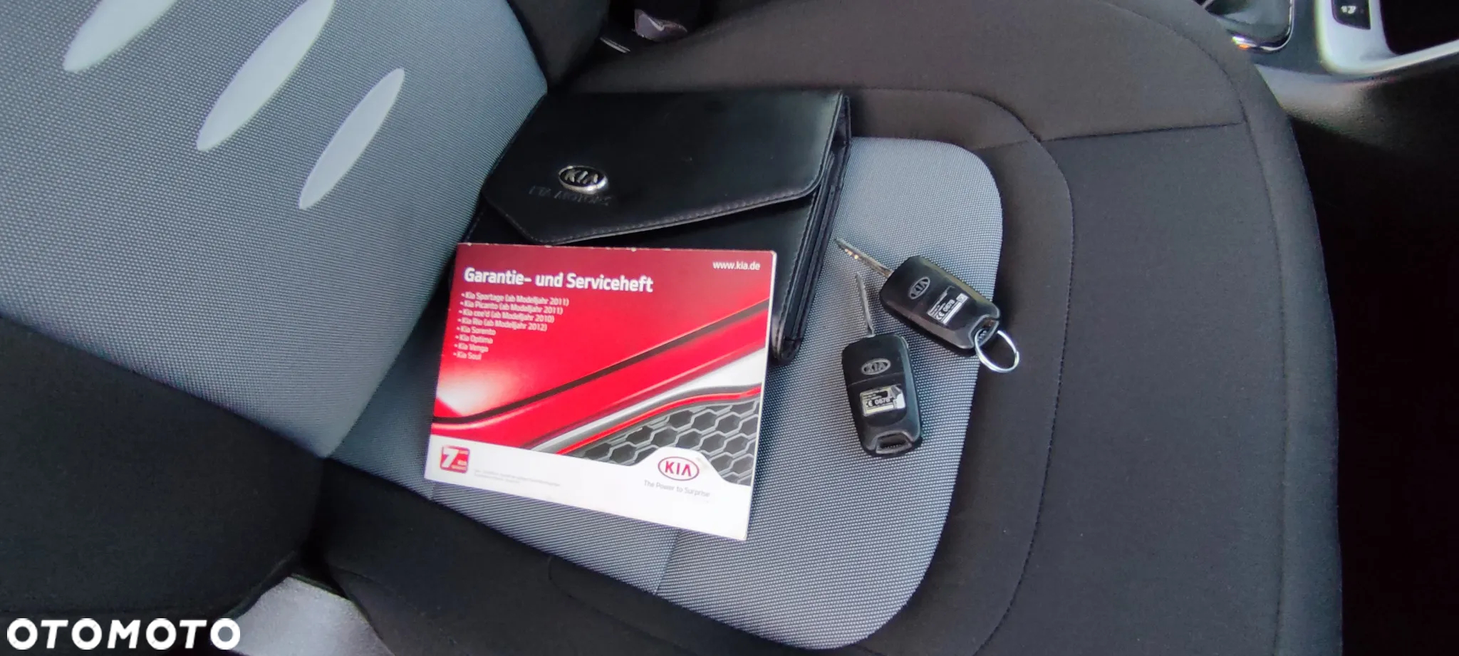 Kia Ceed 1.4 CVVT Dream Team Edition - 32