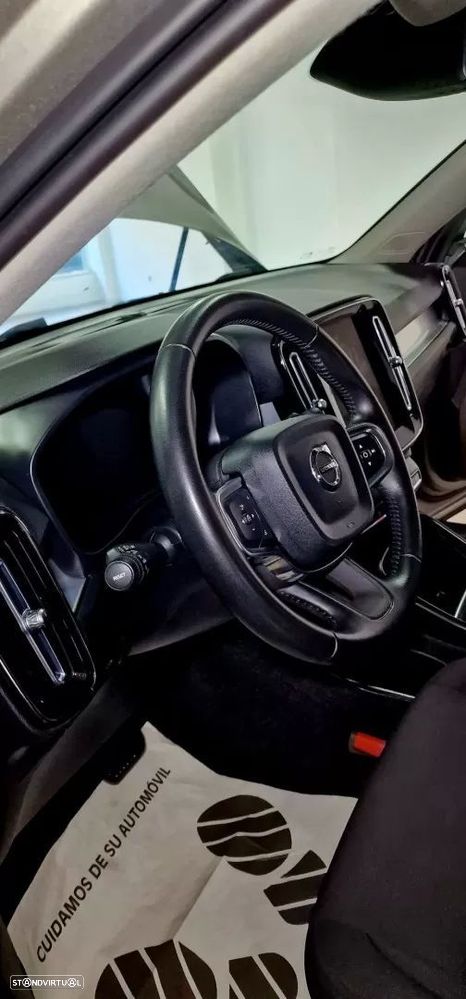 Volvo XC 40 1.5 T2 Momentum Plus Geartronic - 57