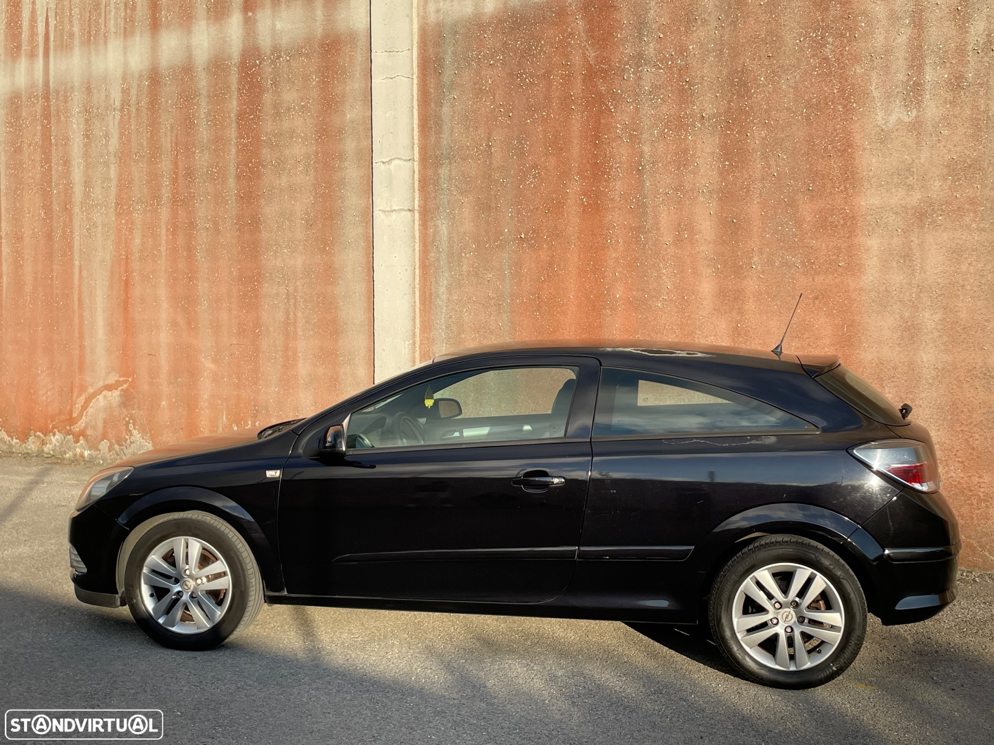 Opel Astra Coupe - 12