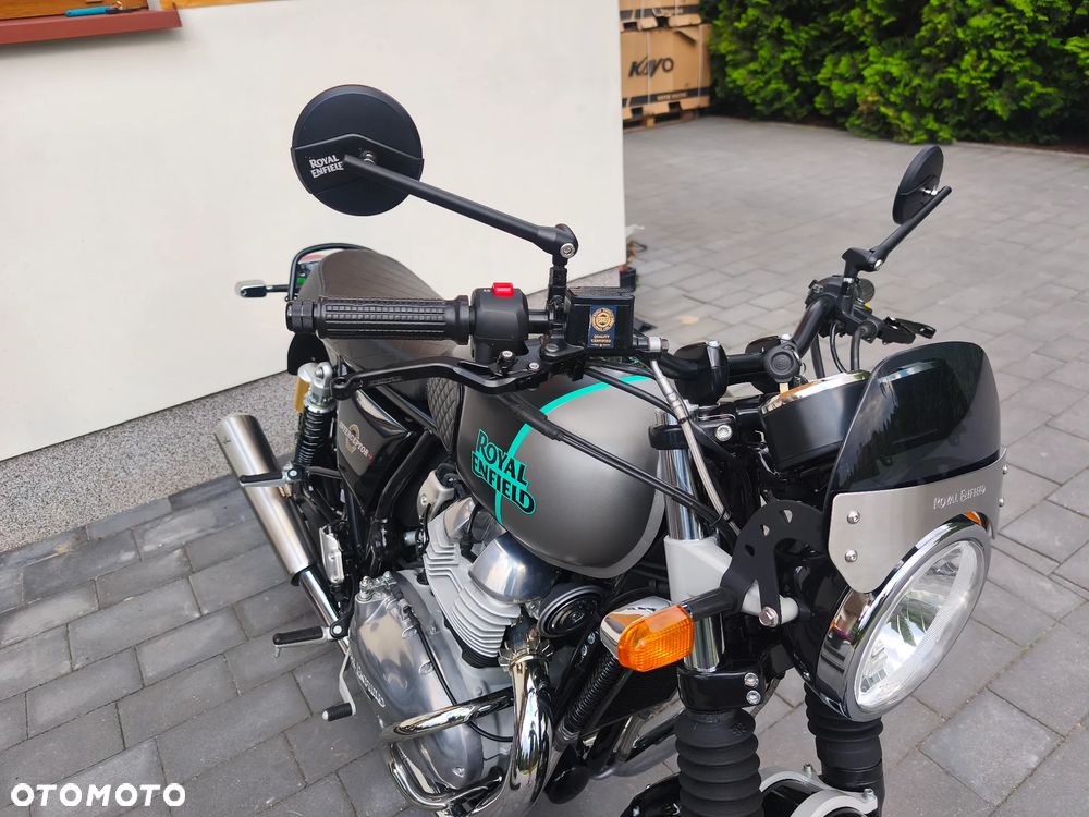 Royal Enfield Continental - 10