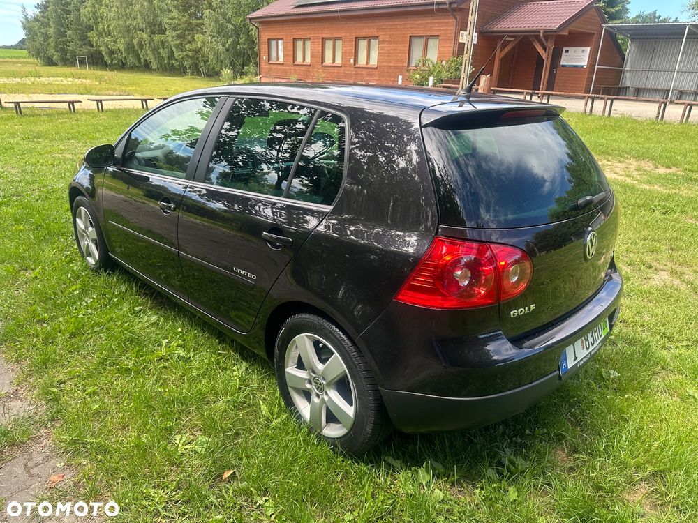 Volkswagen Golf 1.6 United - 4