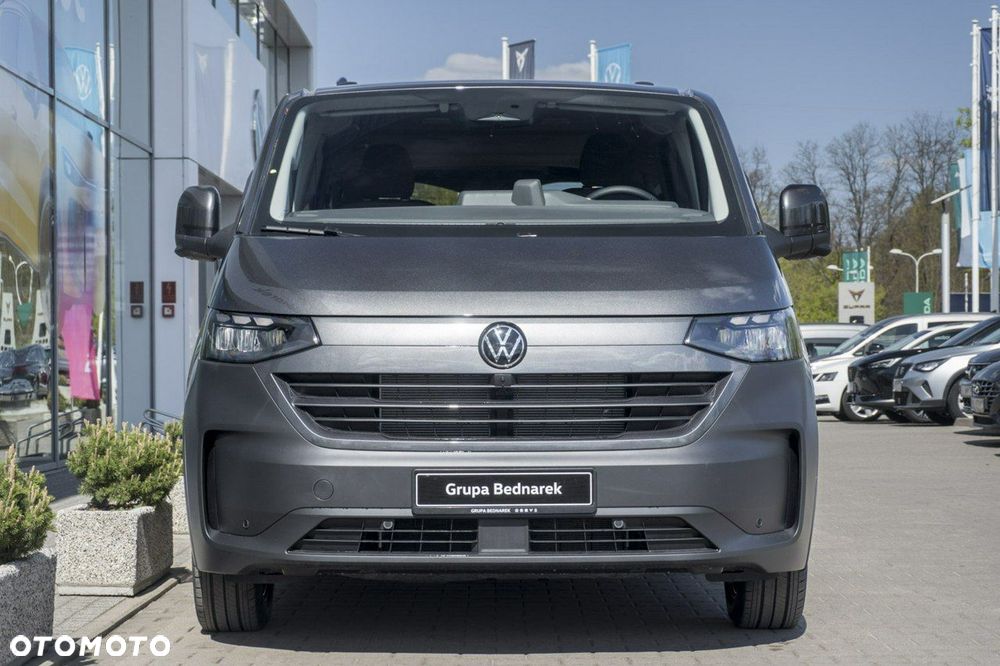 Volkswagen Caravelle - 5