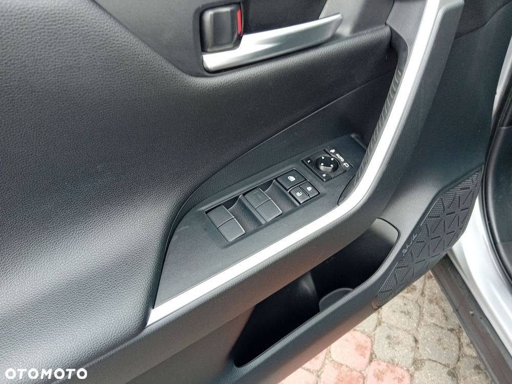 Toyota RAV4 2.0 Comfort 4x2 - 12