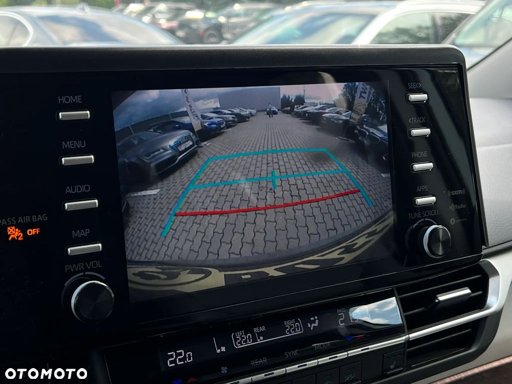 Toyota Sienna - 19