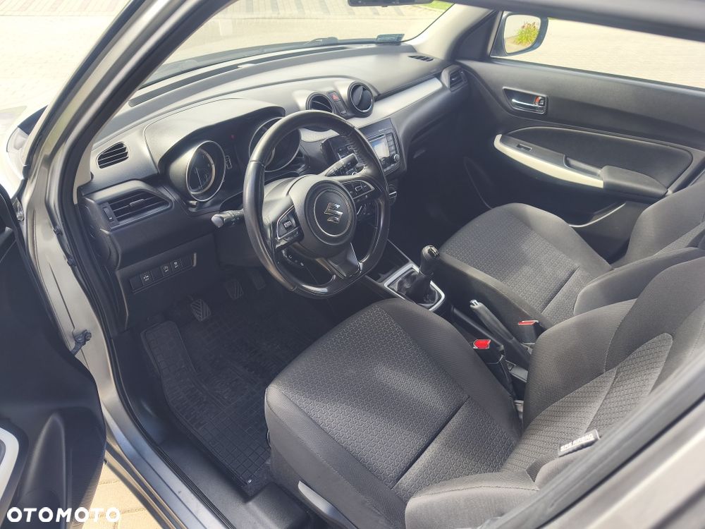 Suzuki Swift - 13
