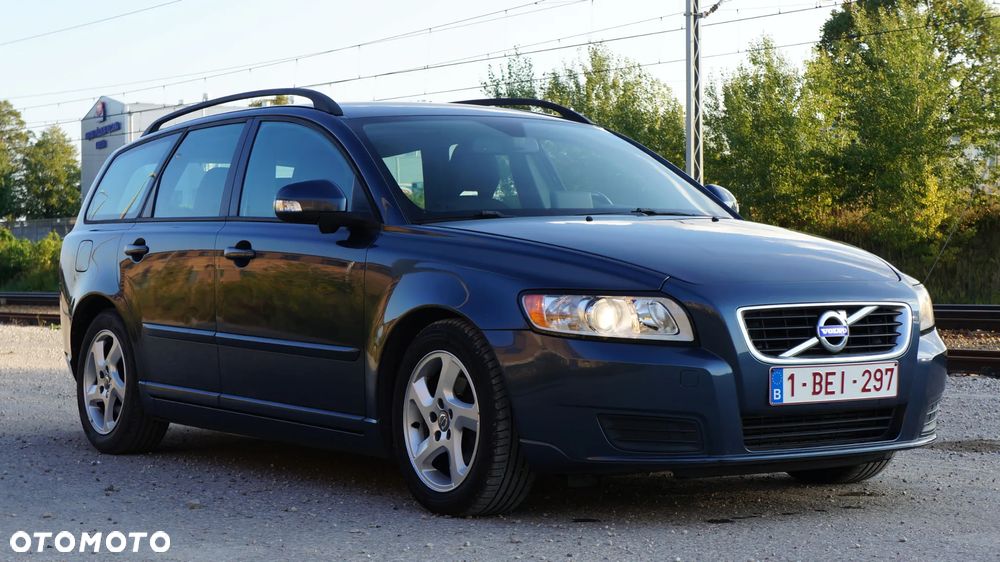 Volvo V50 D2 Momentum - 3