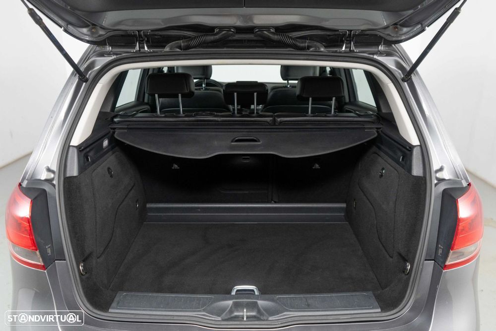 Mercedes-Benz B 180 d Style - 14