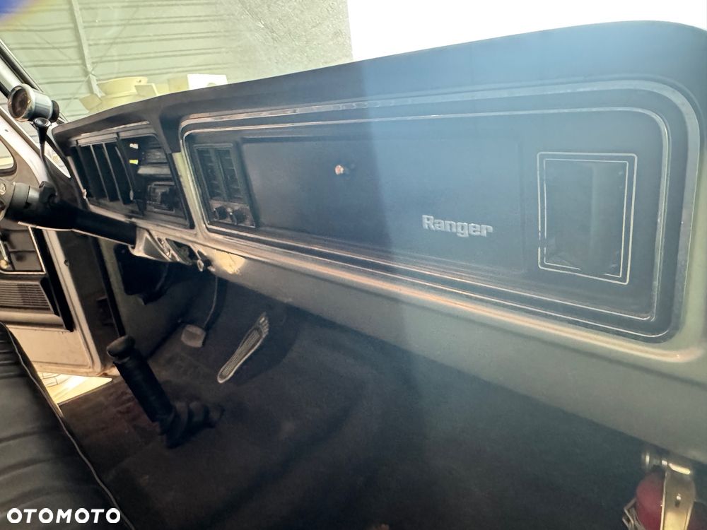 Ford Ranger - 8