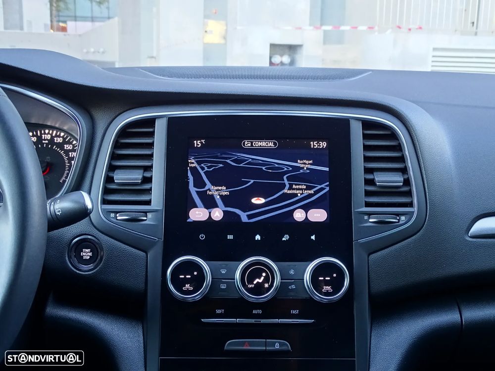 Renault Mégane 1.5 Blue dCi Limited - 29