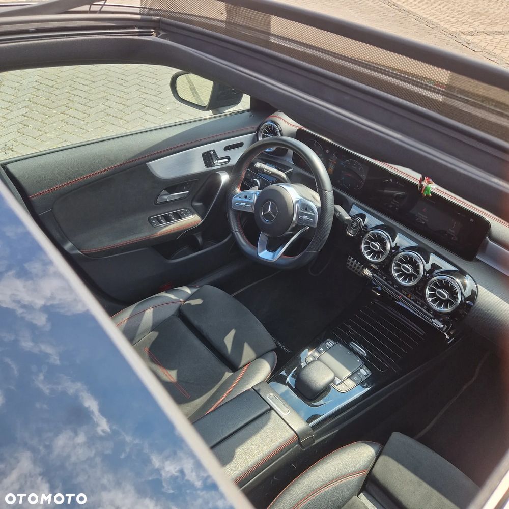 Mercedes-Benz CLA 200 7G-DCT AMG Line - 7