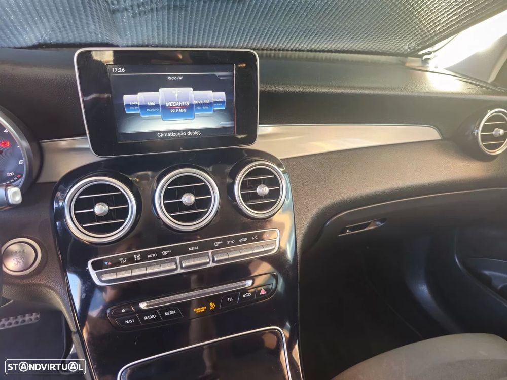 Mercedes-Benz GLC 220 d 4Matic 9G-TRONIC Exclusive - 9