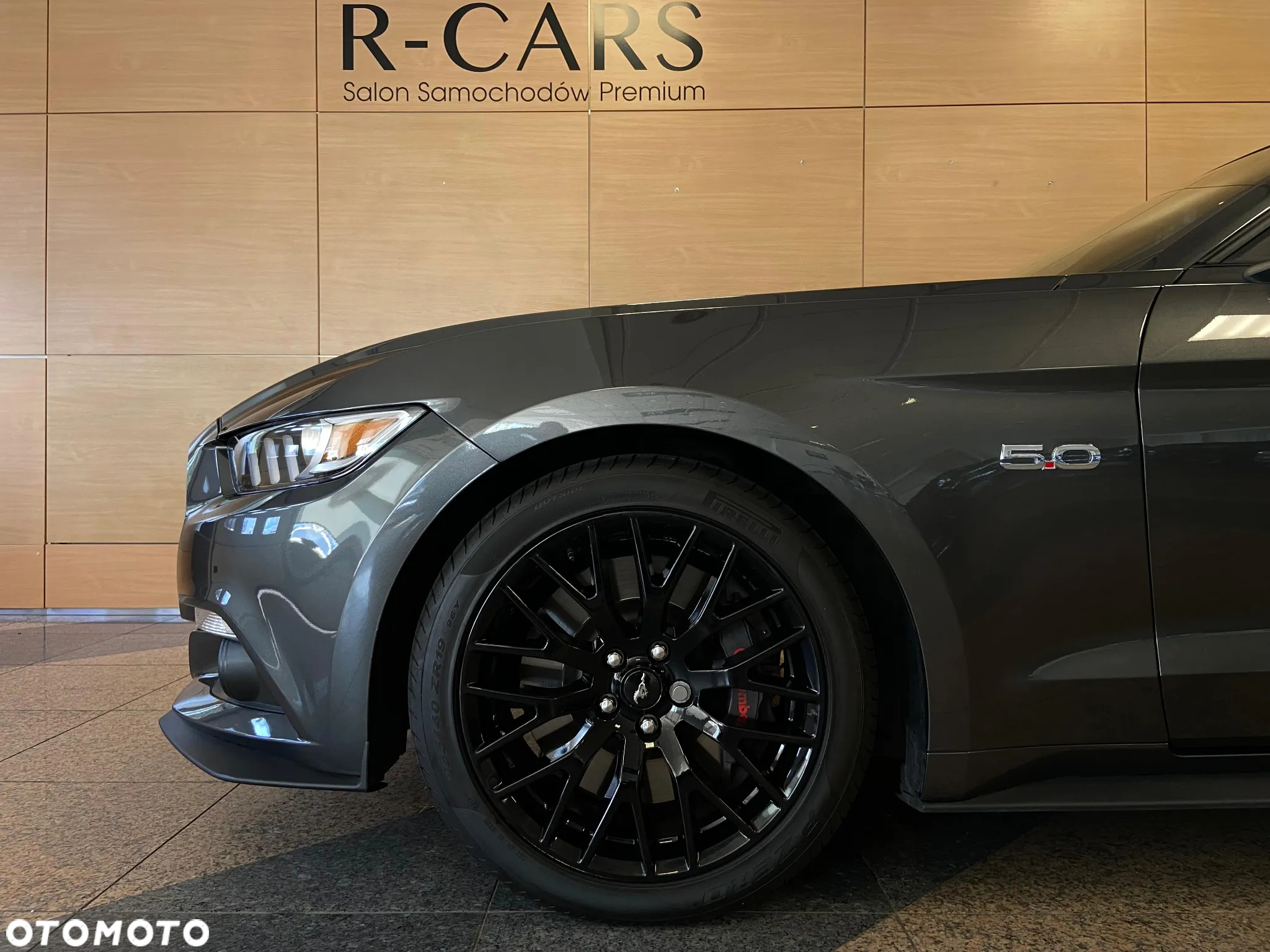 Ford Mustang 5.0 V8 GT - 22