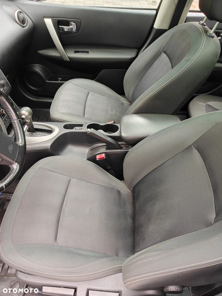 Nissan Qashqai - 10