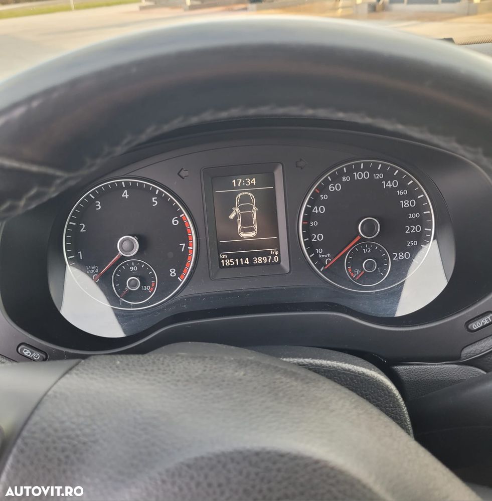 Volkswagen Jetta 1.4 TSI Sportline - 6