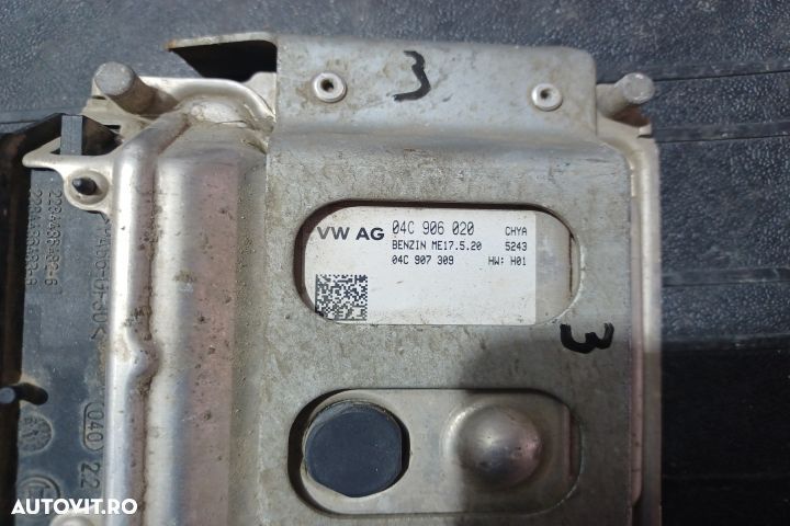 Calculator motor ECU 04C906020 - 1.0 04C906020 - 1.0 Volkswagen VW Up - 3