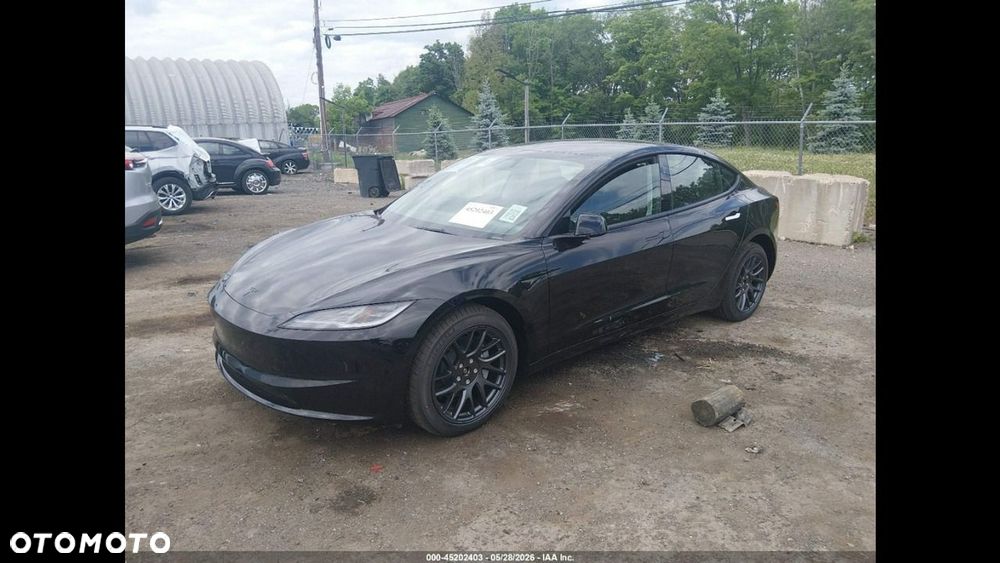 Tesla Model 3 Premium Langstreckenbatterie AWD Dual Motor - 3