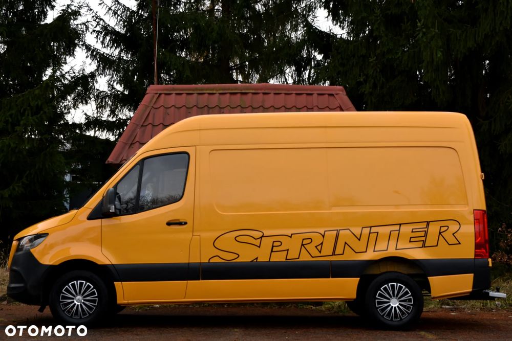 Mercedes-Benz SPRINTER - 14