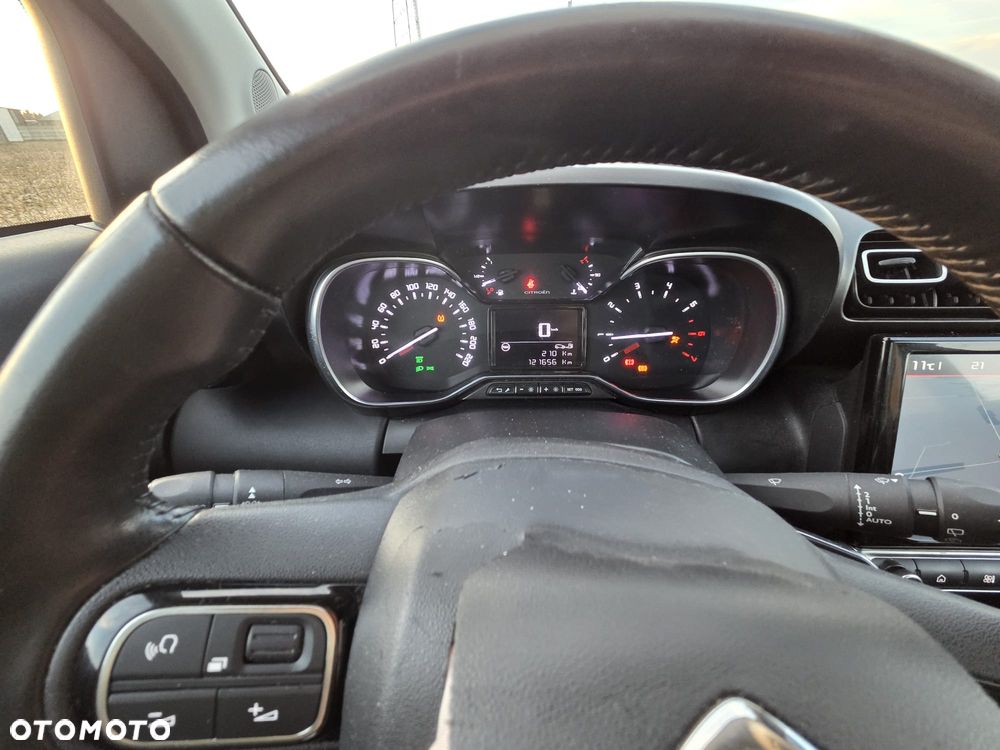 Citroën C3 Aircross BlueHDI 110 Stop & Start SHINE - 24