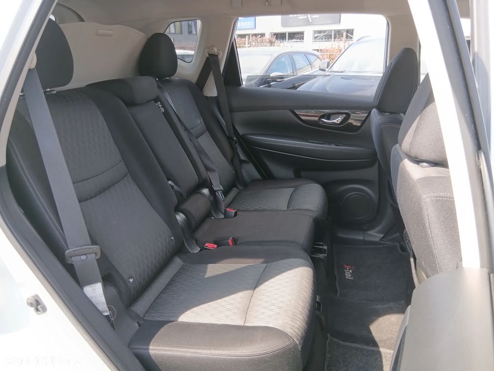 Nissan X-Trail 2.0 dCi N-Connecta 4WD Xtronic - 16