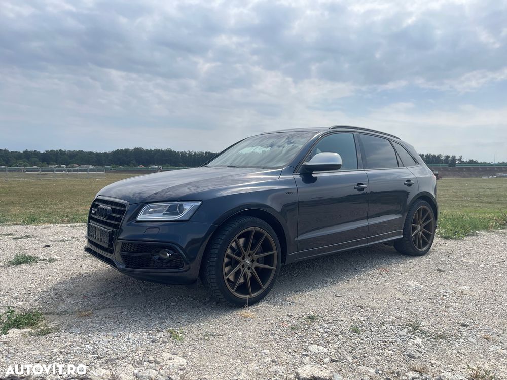 Audi SQ5 - 2