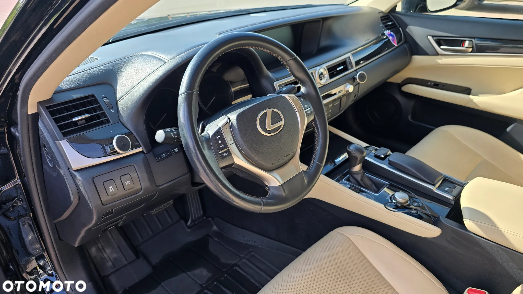 Lexus GS 300h Elite Business - 17