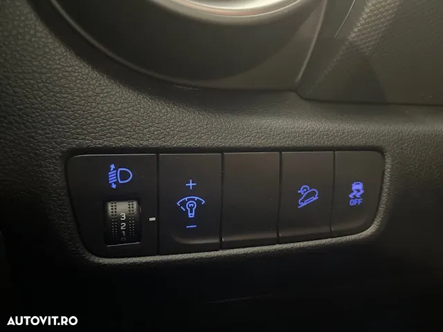 Hyundai KONA 1.0 T-GDI 120 CP 7 DCT 2WD Highway - 32