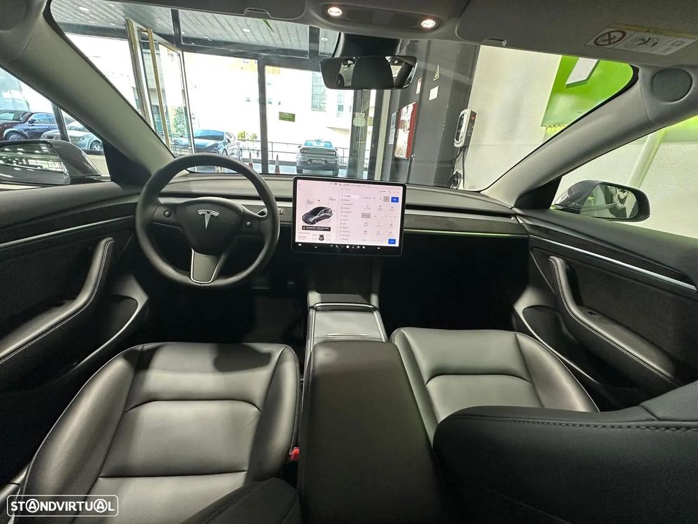 Tesla Model 3 Standard RWD Plus - 29