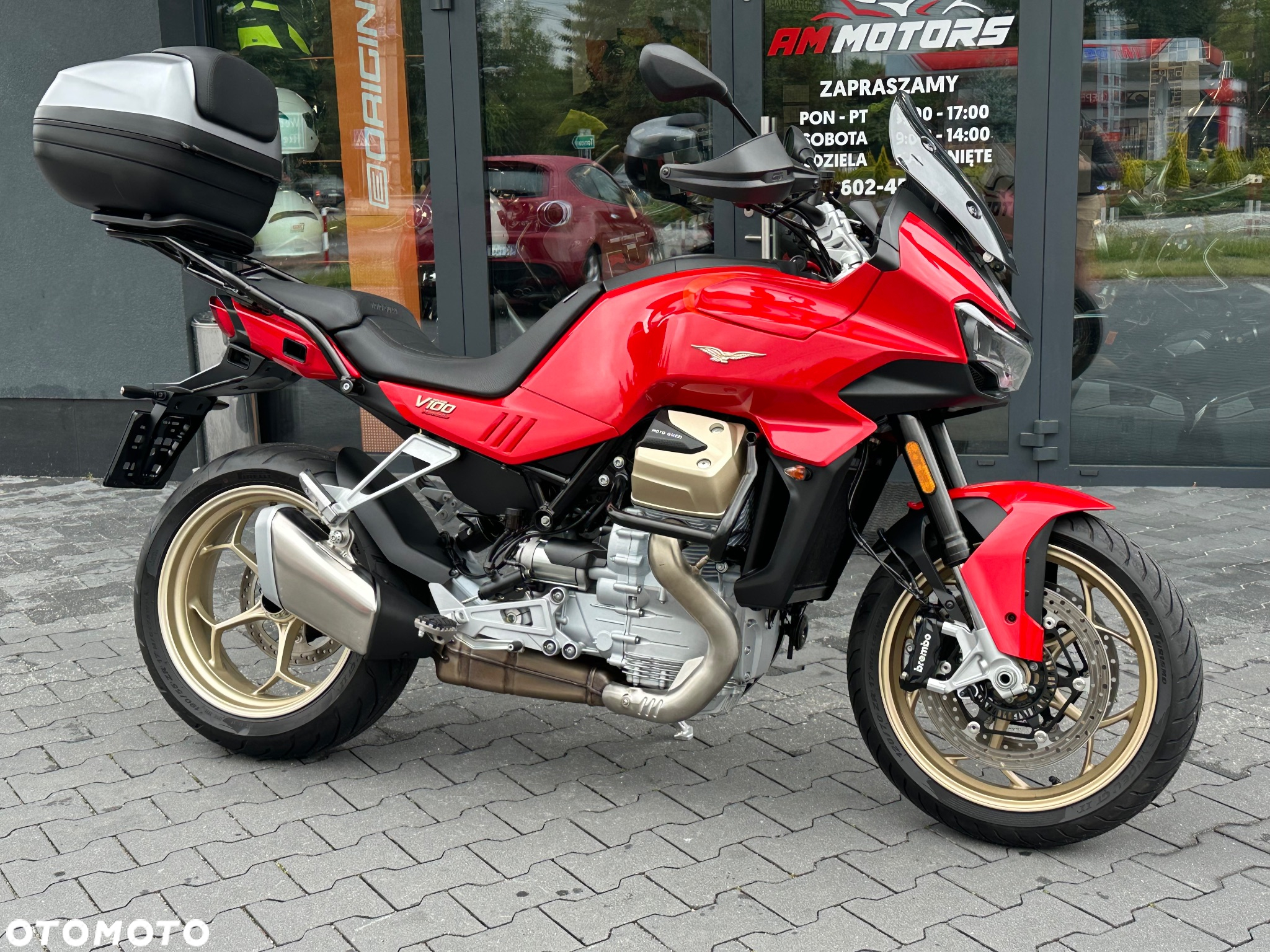 Moto Guzzi V100 Mandello - 2