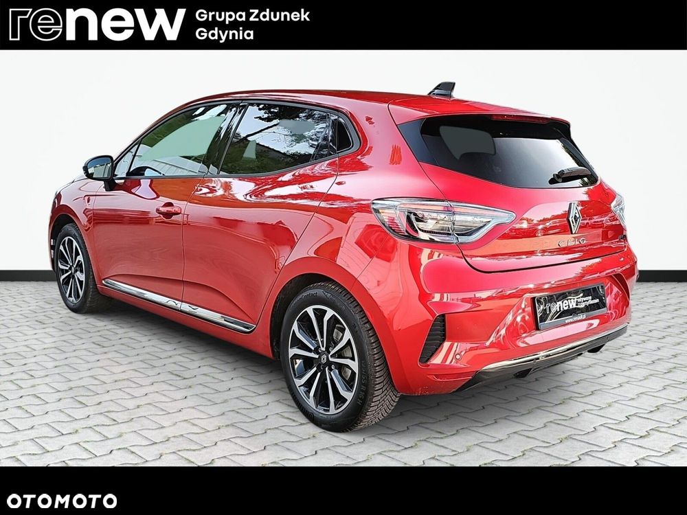 Renault Clio - 8