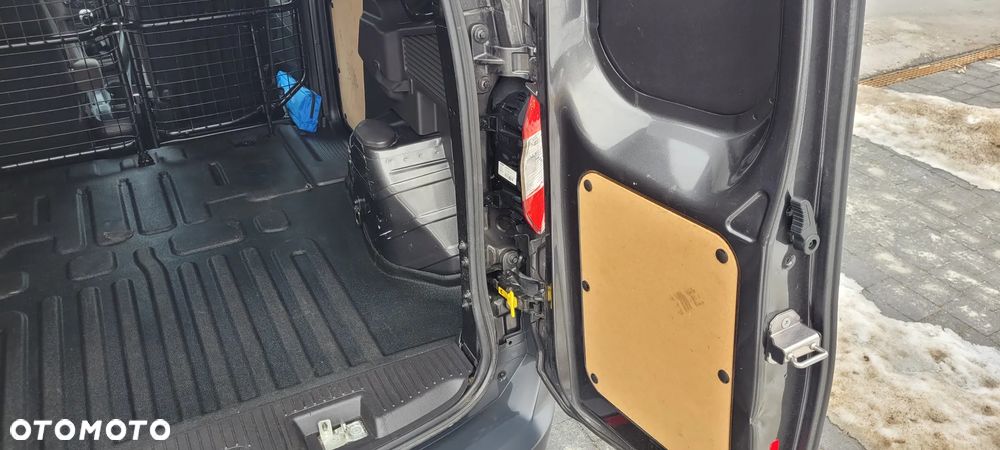 Ford TRANSIT COURIER - 16