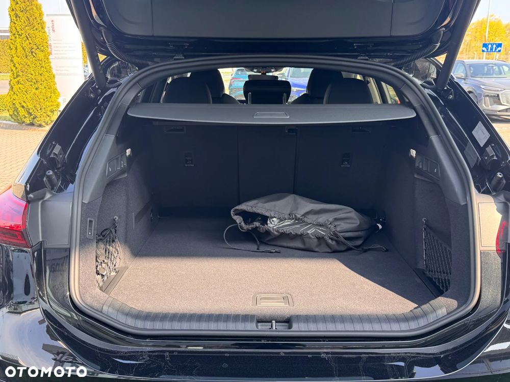 Audi A6 Avant e-tron - 28