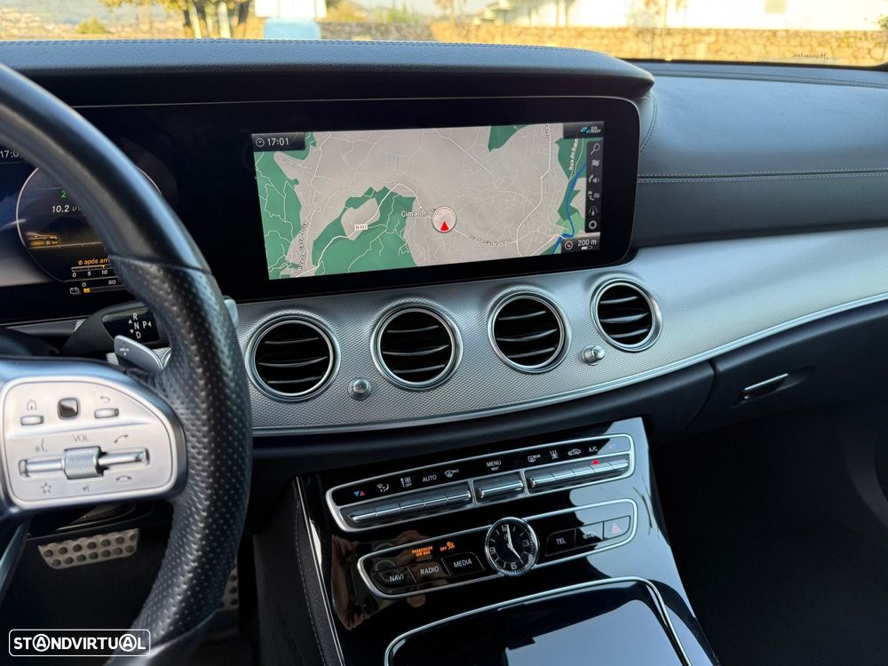 Mercedes-Benz E 300 de AMG Line - 16