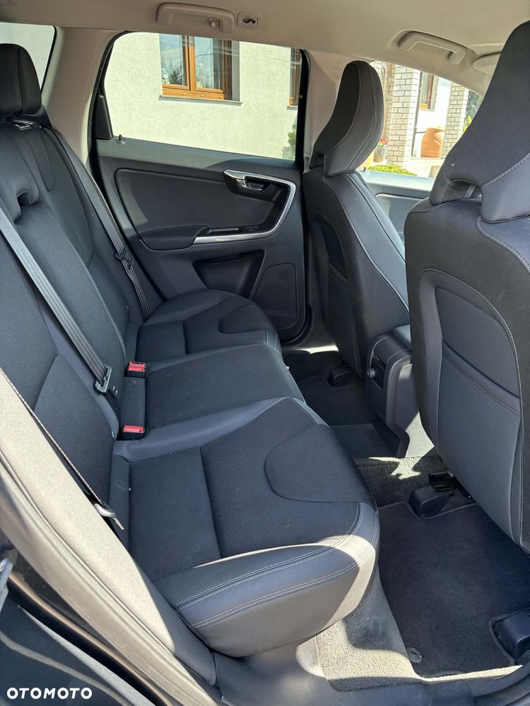 Volvo XC 60 D3 Momentum - 15