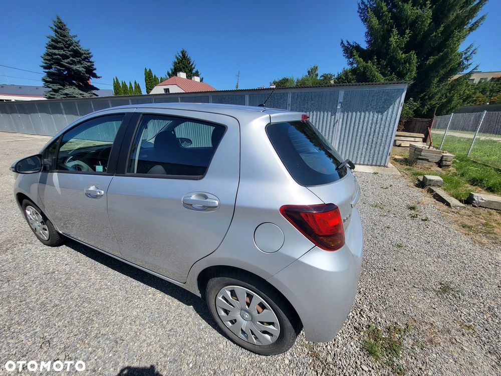 Toyota Yaris 1.33 Active - 5