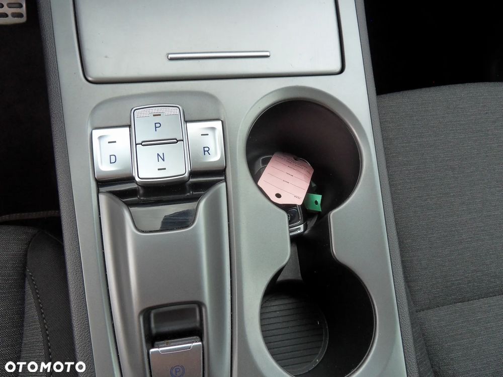 Hyundai Kona 39kWh Premium - 16