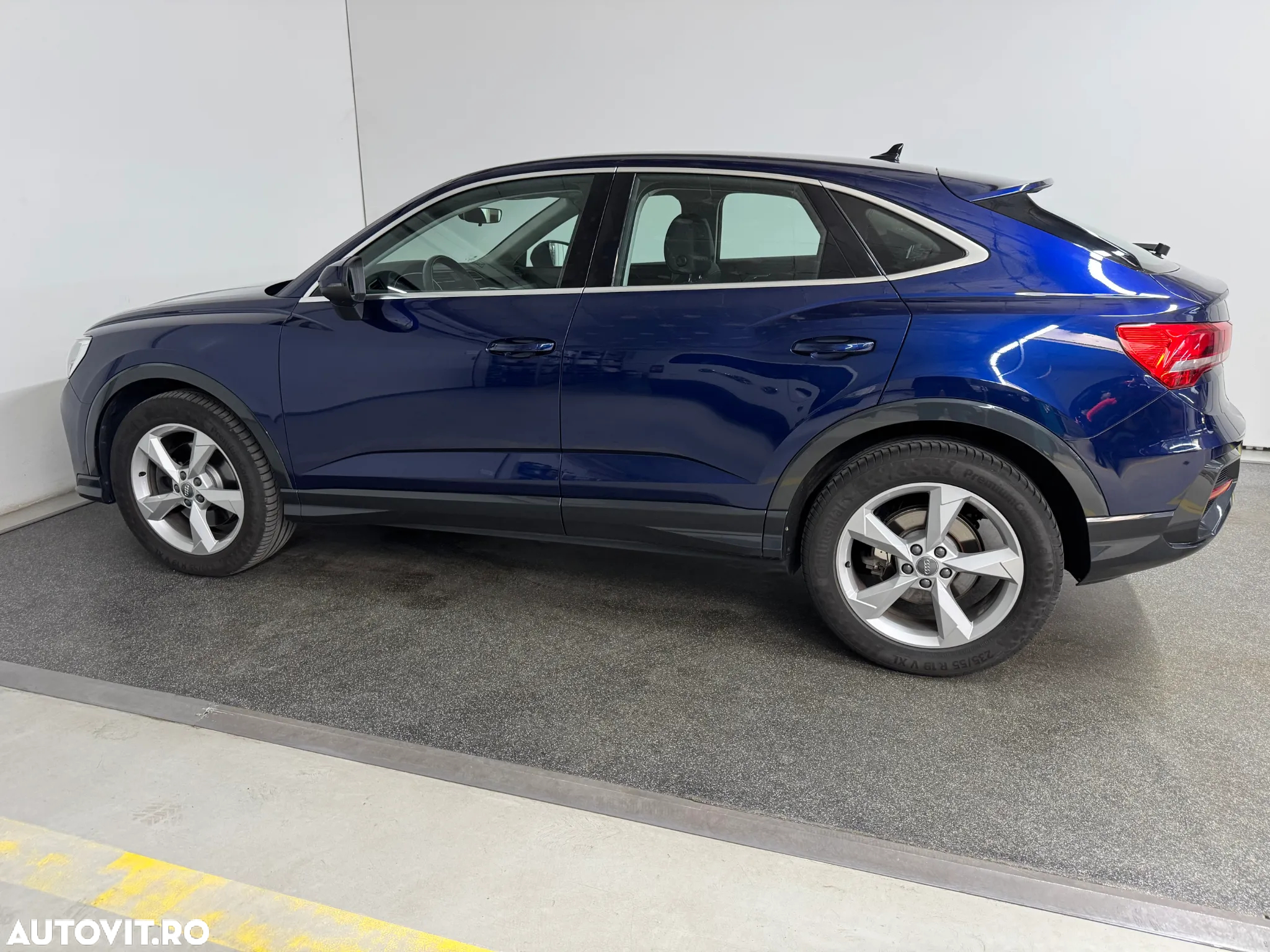 Audi Q3 Sportback 2.0 45 TFSI quattro S tronic S Line - 2