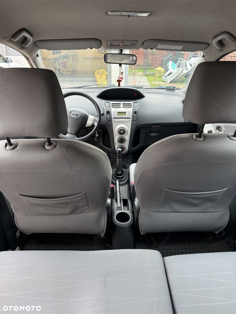 Toyota Yaris 1.4 D-4D Luna A/C - 5