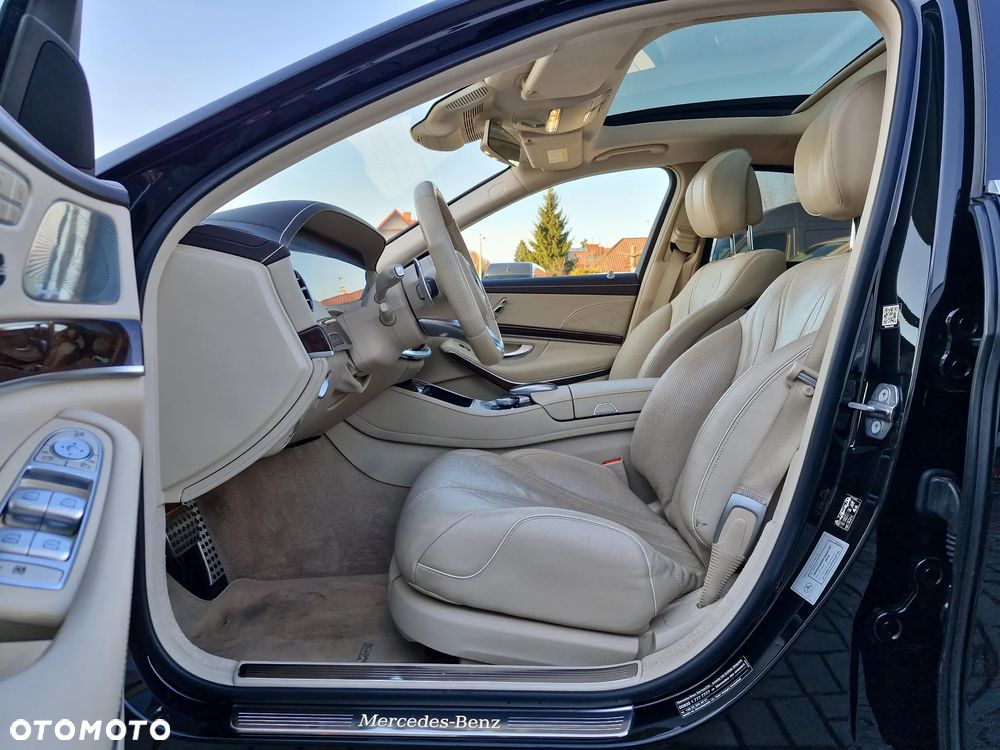 Mercedes-Benz Klasa S 560 4-Matic 9G-TRONIC - 12