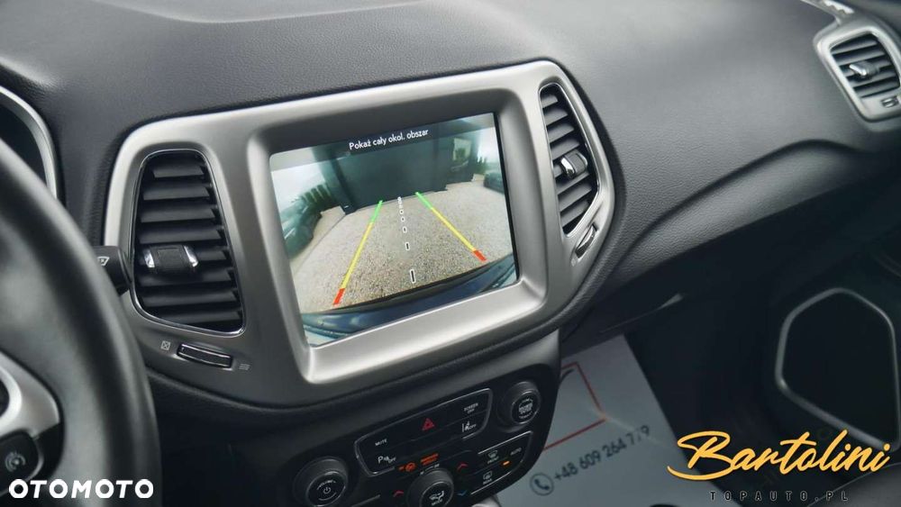 Jeep Compass - 10